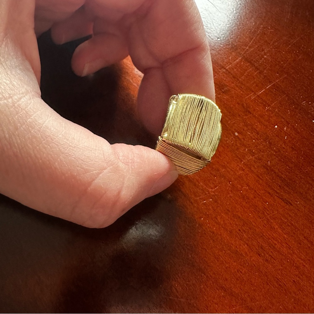 Cocktail Ring - gold color